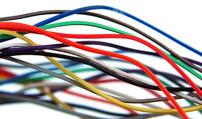 Kuo skiriasi kabelis ir laidas ir ką pasirinkti